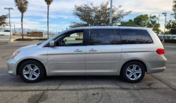 2008 Honda Odyssey Touring Minivan 4D full